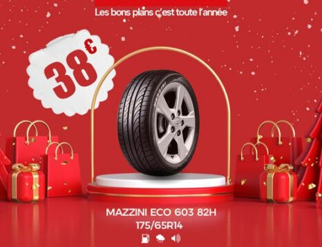 pneu entouré de cadeaux sur fond rouge